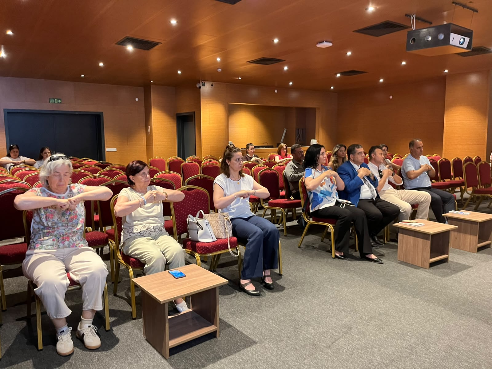 Edirne Belediyesi ve AKUT Vakfı iş birliğiyle kadınlara yönelik düzenlenen 
